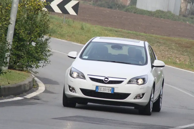 Opel Astra - Test Drive - 98