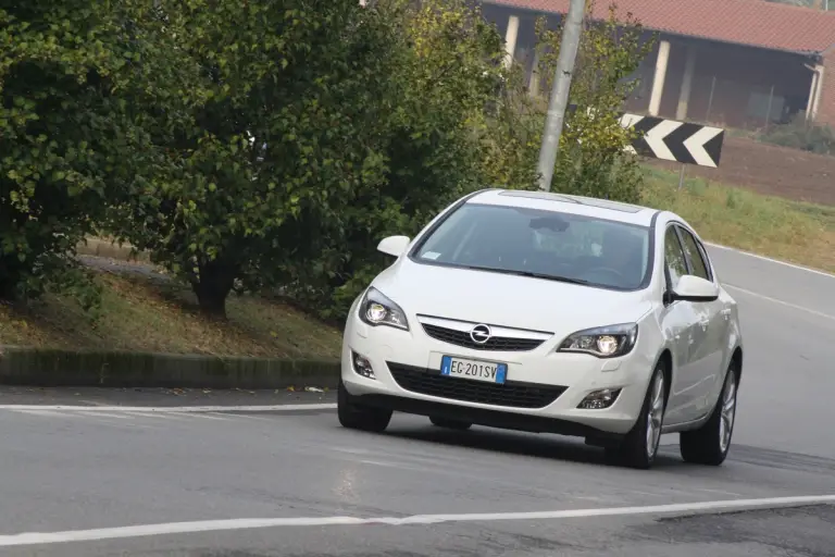 Opel Astra - Test Drive - 101