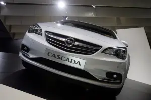 Opel Cascada - Salone di Ginevra 2013 - 14
