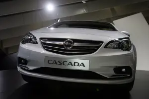 Opel Cascada - Salone di Ginevra 2013 - 15