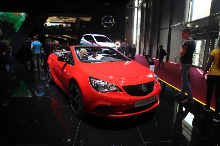 Opel Cascada - Salone di Parigi 2016 - 4