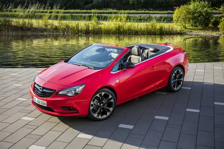 Opel Cascada Supreme - 1