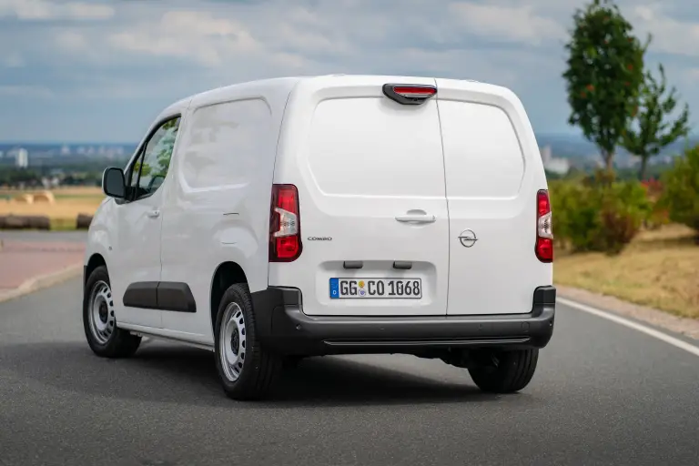 Opel Combo Cargo - Surround Rear Vision - 9