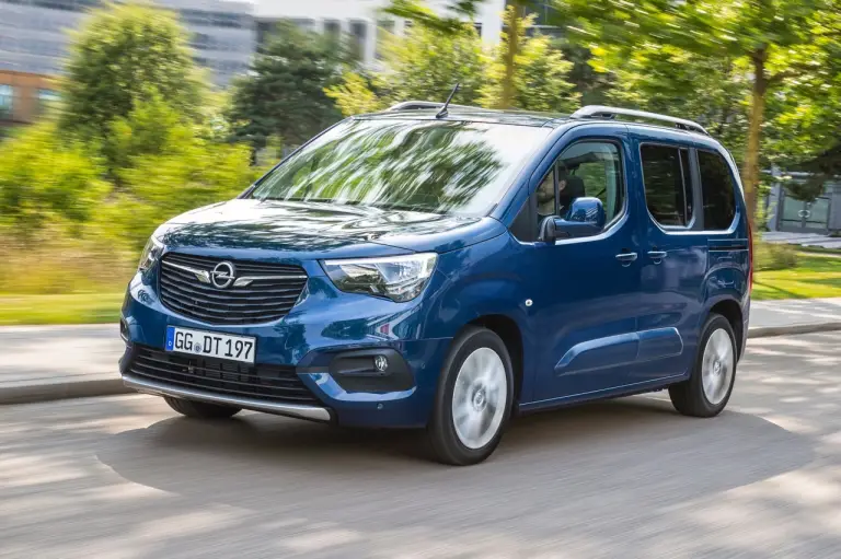Opel Combo Life - Test drive in anteprima - 2
