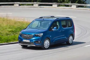 Opel Combo Life - Test drive in anteprima