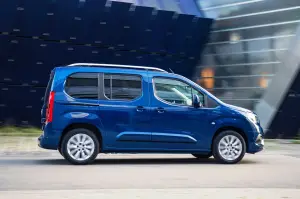 Opel Combo Life - Test drive in anteprima