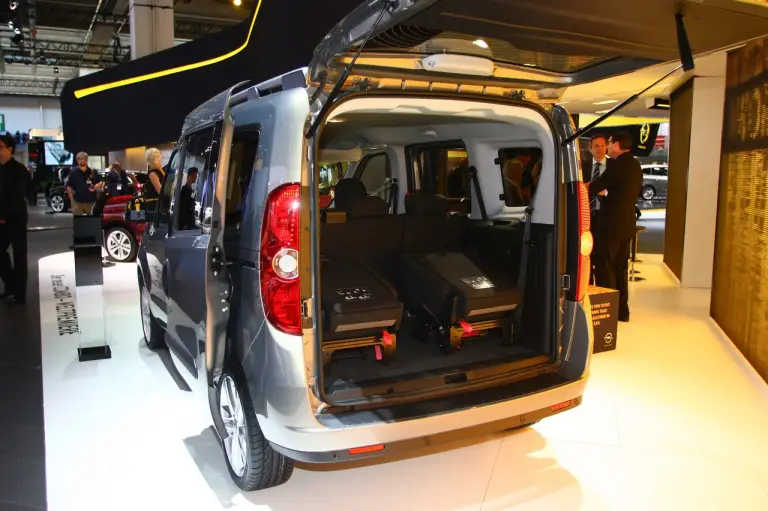 Opel Combo - Salone di Francoforte 2011 - 10