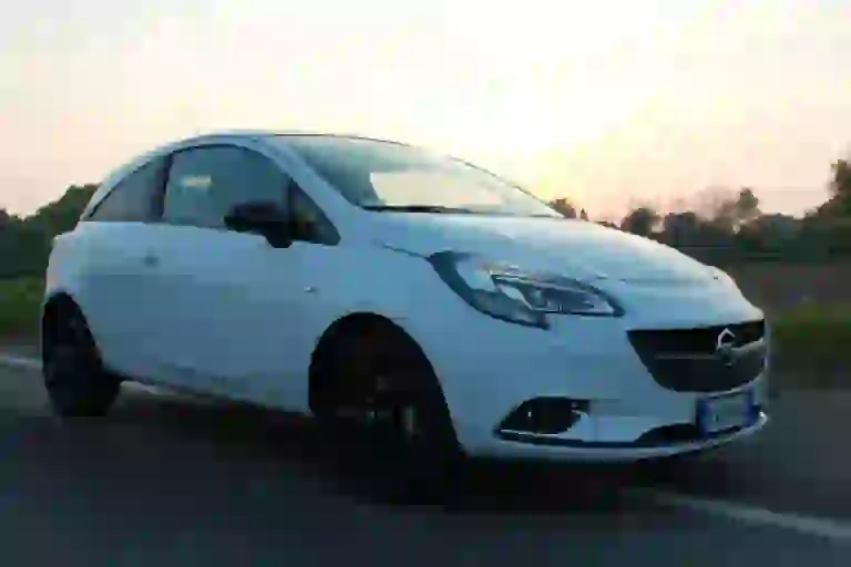 Opel Corsa 1.0 Turbo: prova su strada - 3