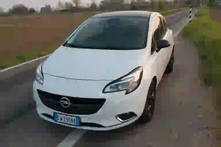 Opel Corsa 1.0 Turbo: prova su strada - 7