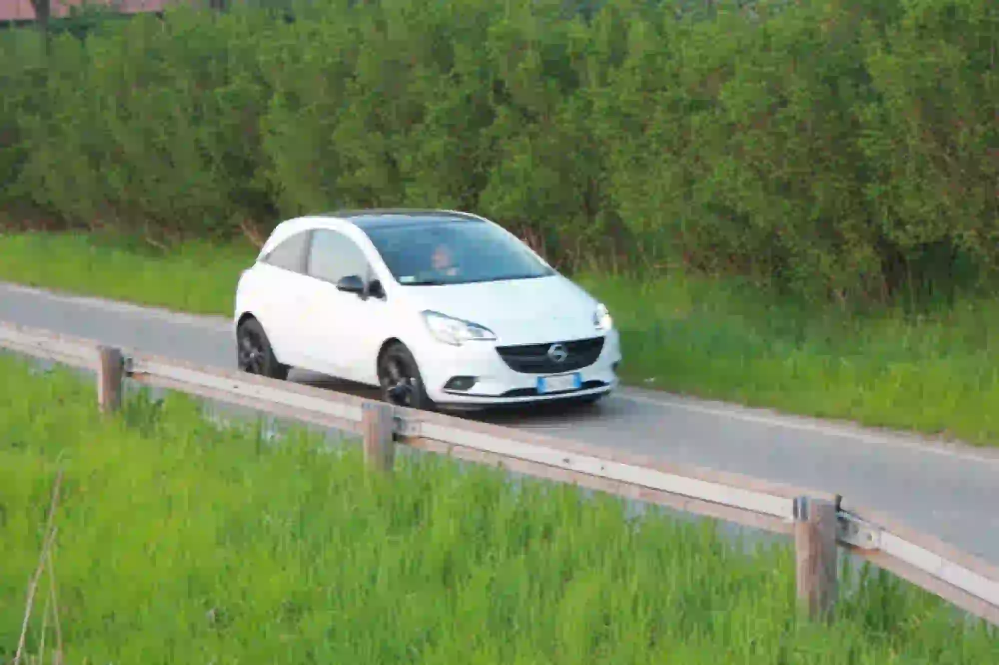 Opel Corsa 1.0 Turbo: prova su strada - 31