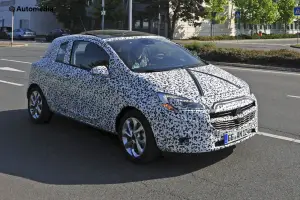 Opel Corsa 2015 - Foto spia 30-04-2014