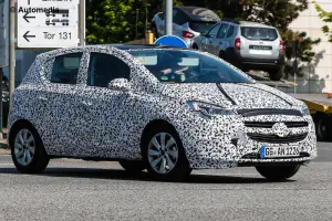 Opel Corsa 2015 - Foto spia 30-04-2014