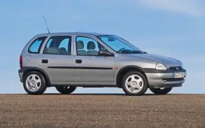 Opel Corsa -  40 anni di storia