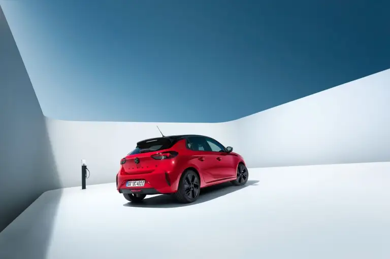 Opel Corsa 40 Anniversary - Foto - 2