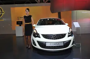 Opel Corsa facelift Motorshow Bolgna 2010 - 1