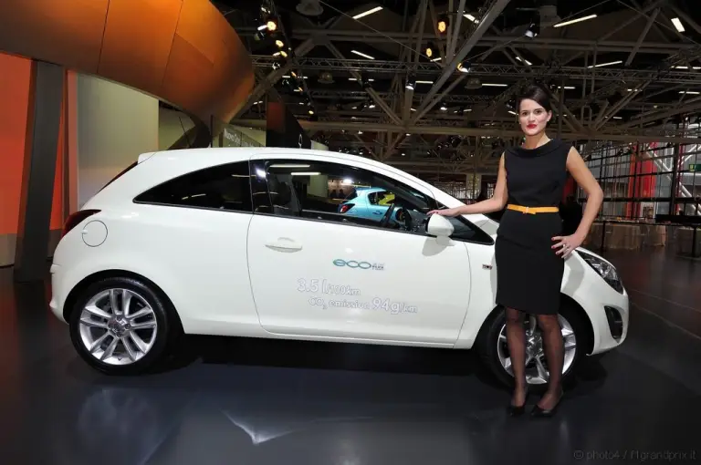 Opel Corsa facelift Motorshow Bolgna 2010 - 2