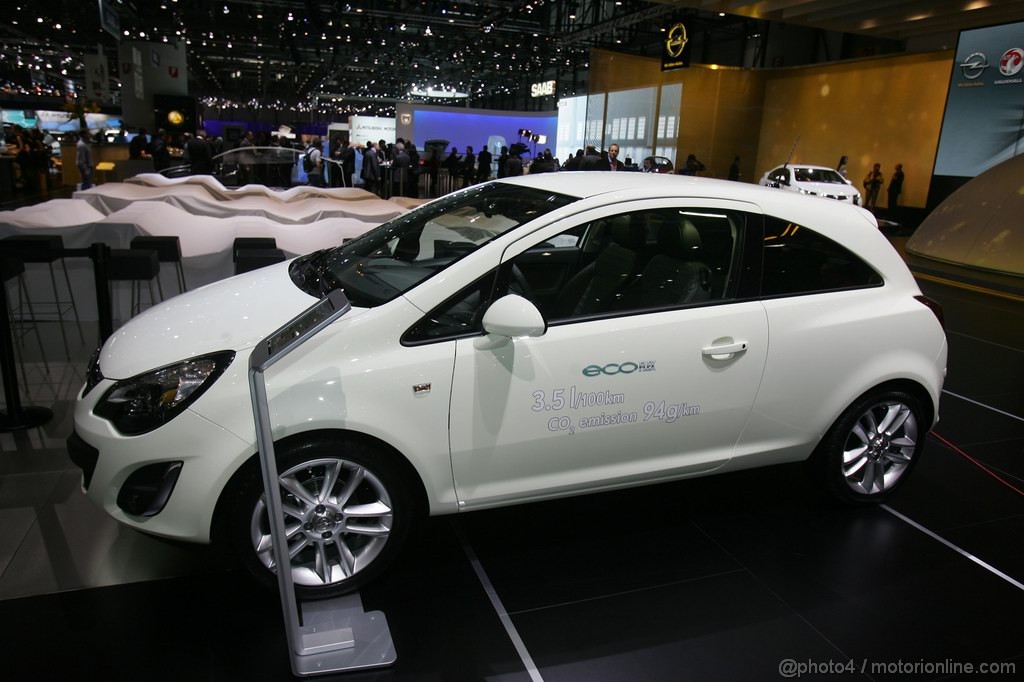 Opel Corsa Ginevra 2011