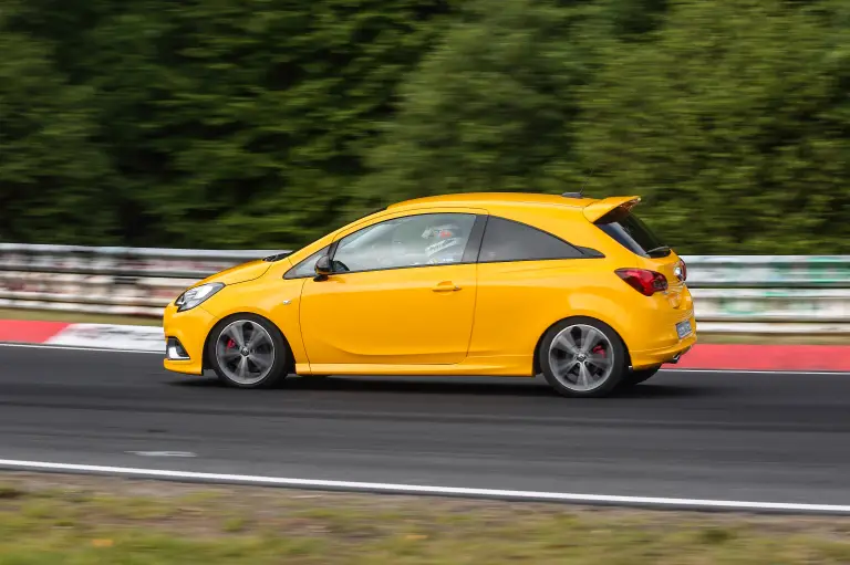 Opel Corsa GSi - 16