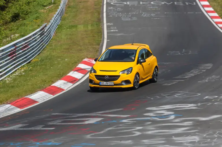 Opel Corsa GSi MY 2019 - 18