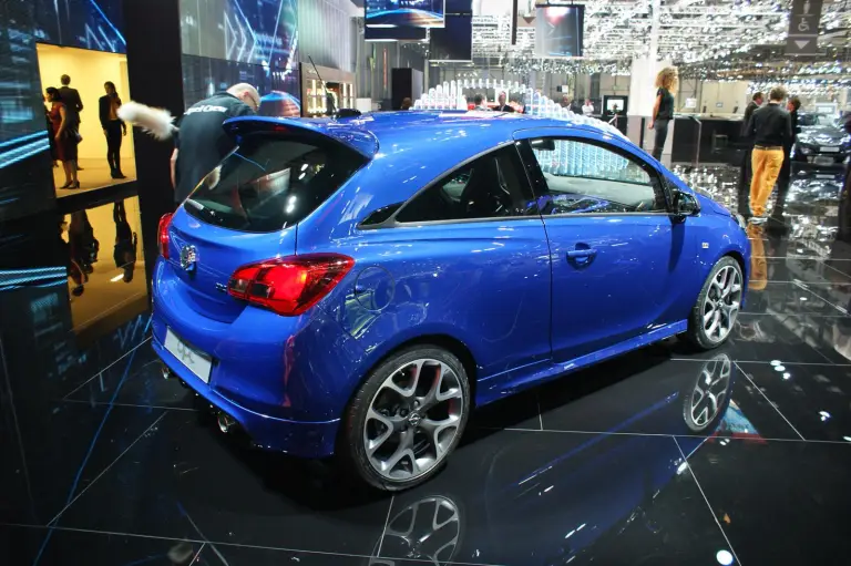 Opel Corsa OPC - Salone di Ginevra 2015 - 4