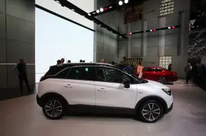 Opel Crossland X - Salone di Ginevra 2017