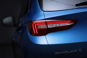 Opel Grandland X anteprima - 2