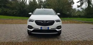 Opel Grandland X Hybrid 4 - Com'e' e come va