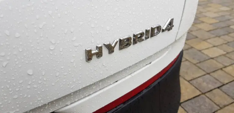 Opel Grandland X Hybrid 4 - Com'e' e come va - 11