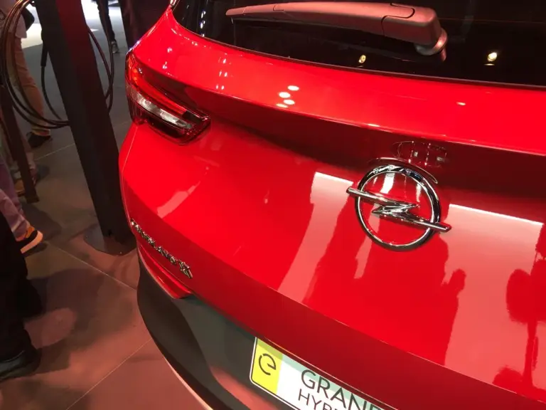 Opel Grandland X Hybrid4 - Salone di Francoforte 2019 - 1
