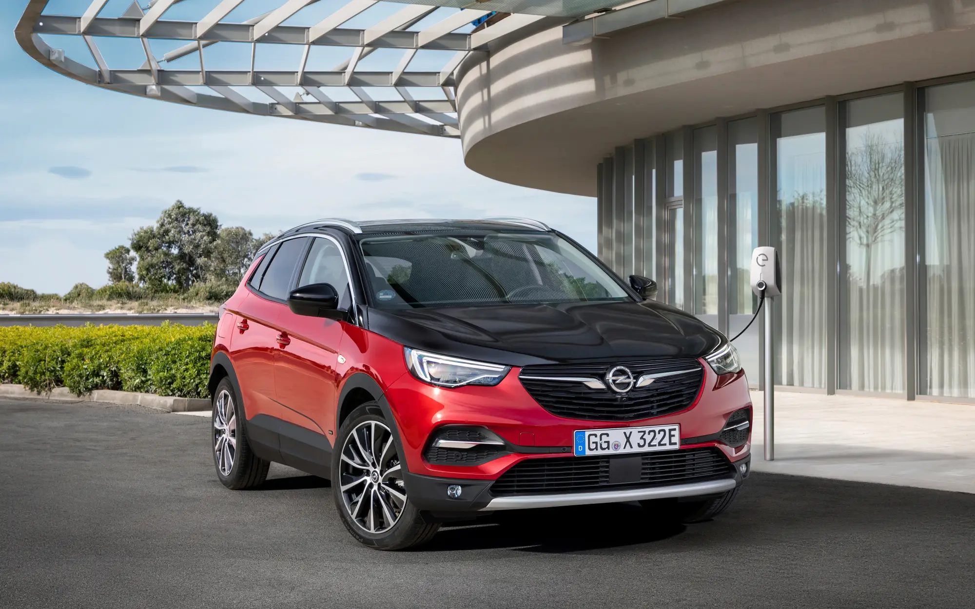 Opel Grandland X Hybrid4 - 8