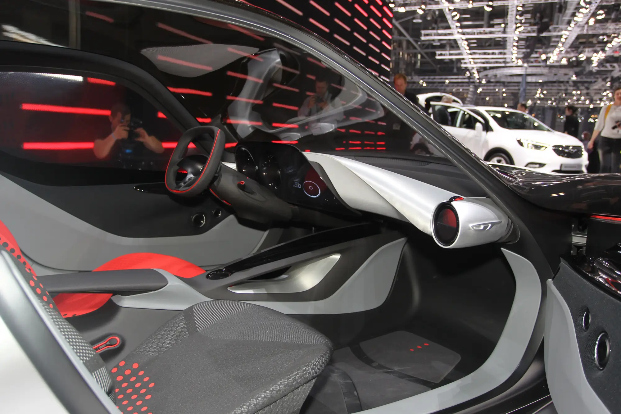 Opel GT Concept - Salone di Ginevra 2016 - 9