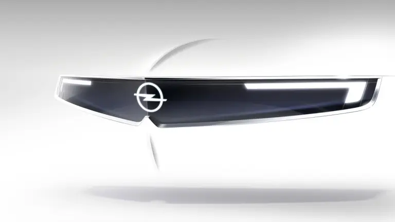 Opel GT X Experimental concept - passato e futuro - 8