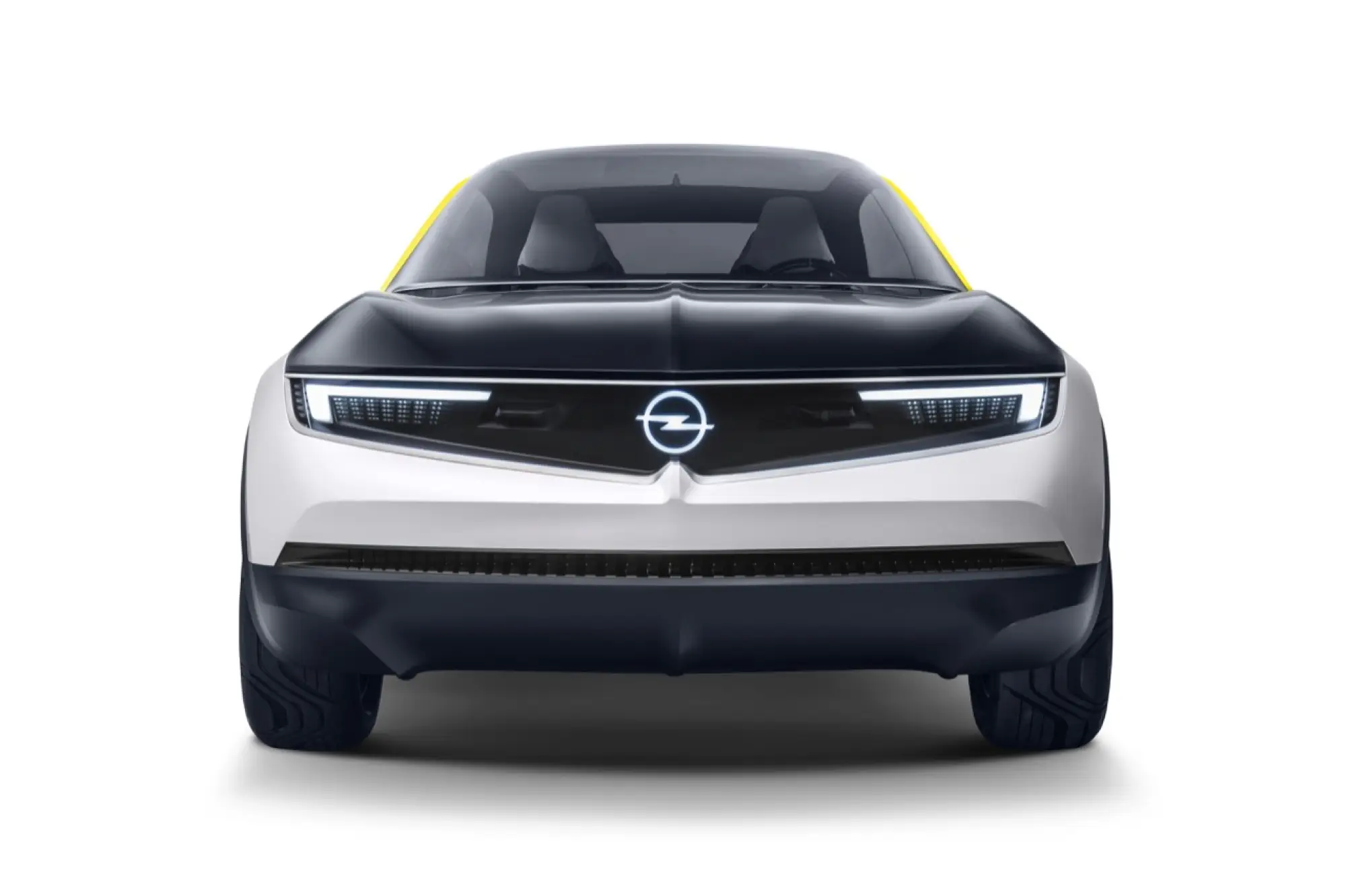 Opel GT X Experimental concept - passato e futuro - 9
