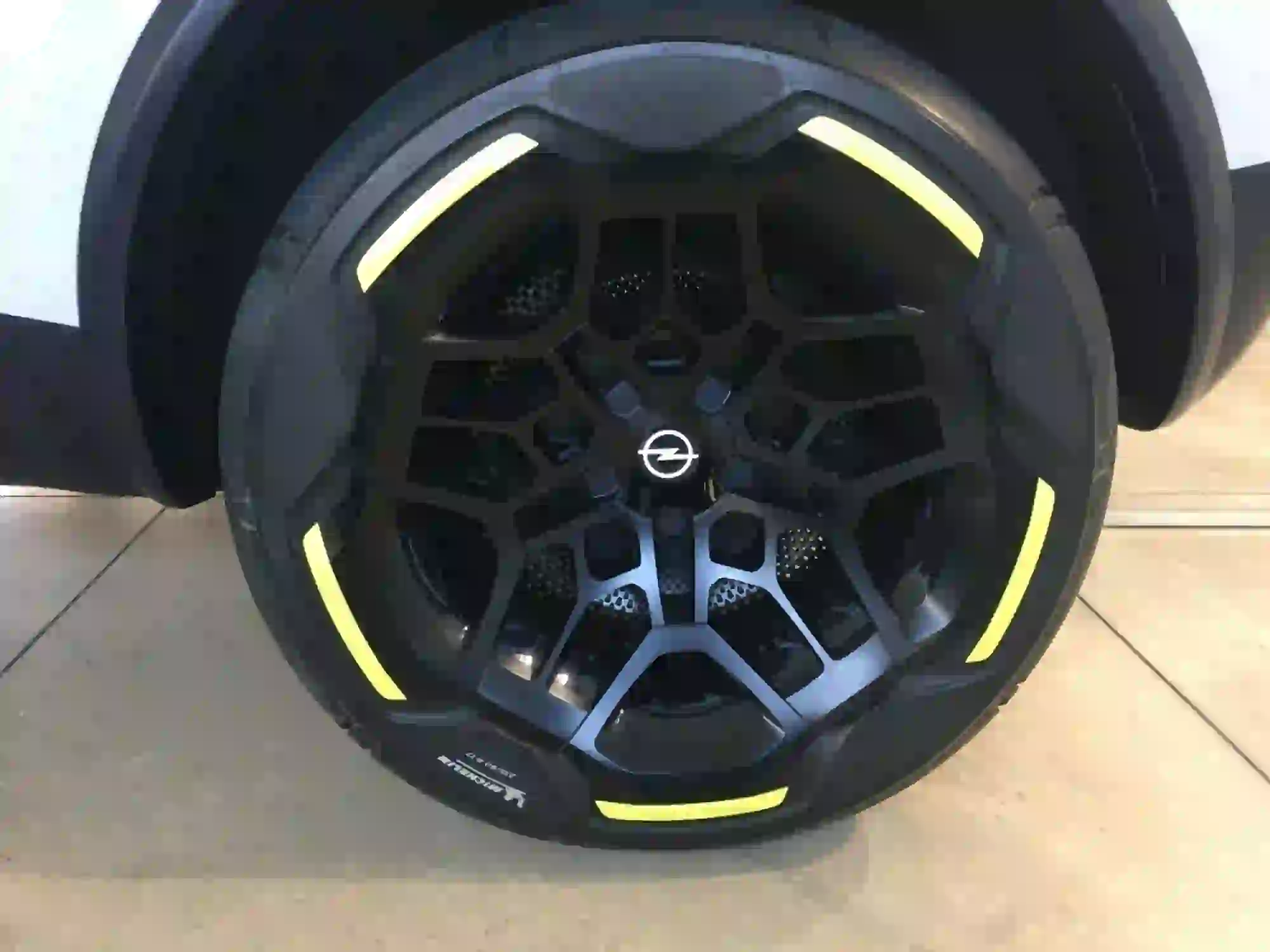 Opel GT X Experimental - Milano - 16