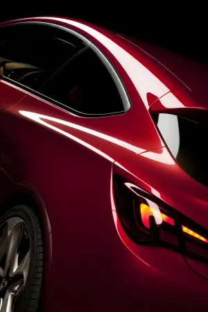 Opel GTC Paris Concept al Salone di Parigi 2010 - 30
