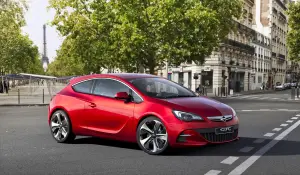 Opel GTC Paris Concept al Salone di Parigi 2010 - 42