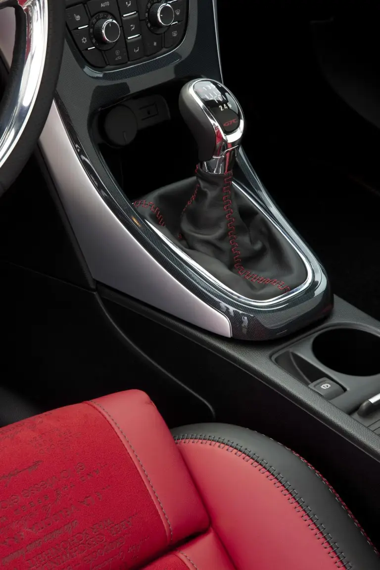 Opel GTC Paris Concept - 20