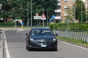 Opel Insignia MY2014: prova su strada