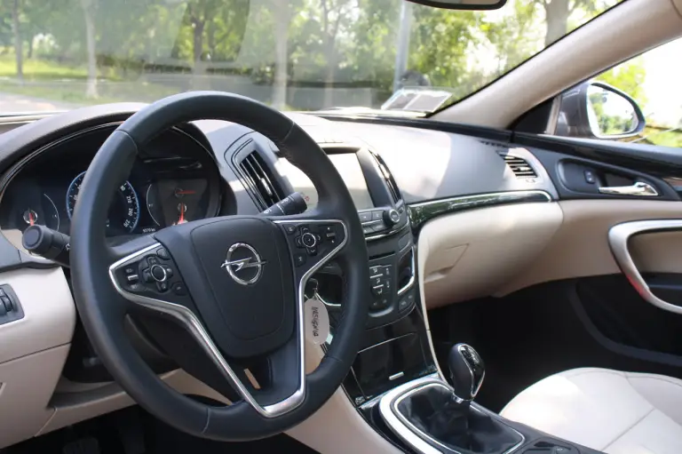 Opel Insignia MY2014: prova su strada - 46