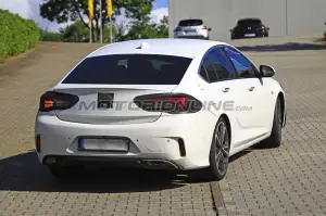 Opel Insignia 2020 - foto spia 04-07-2019