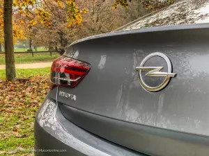 Opel Insignia 2020 - Primo contatto