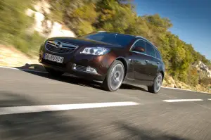 Opel Insignia BiTurbo - 2