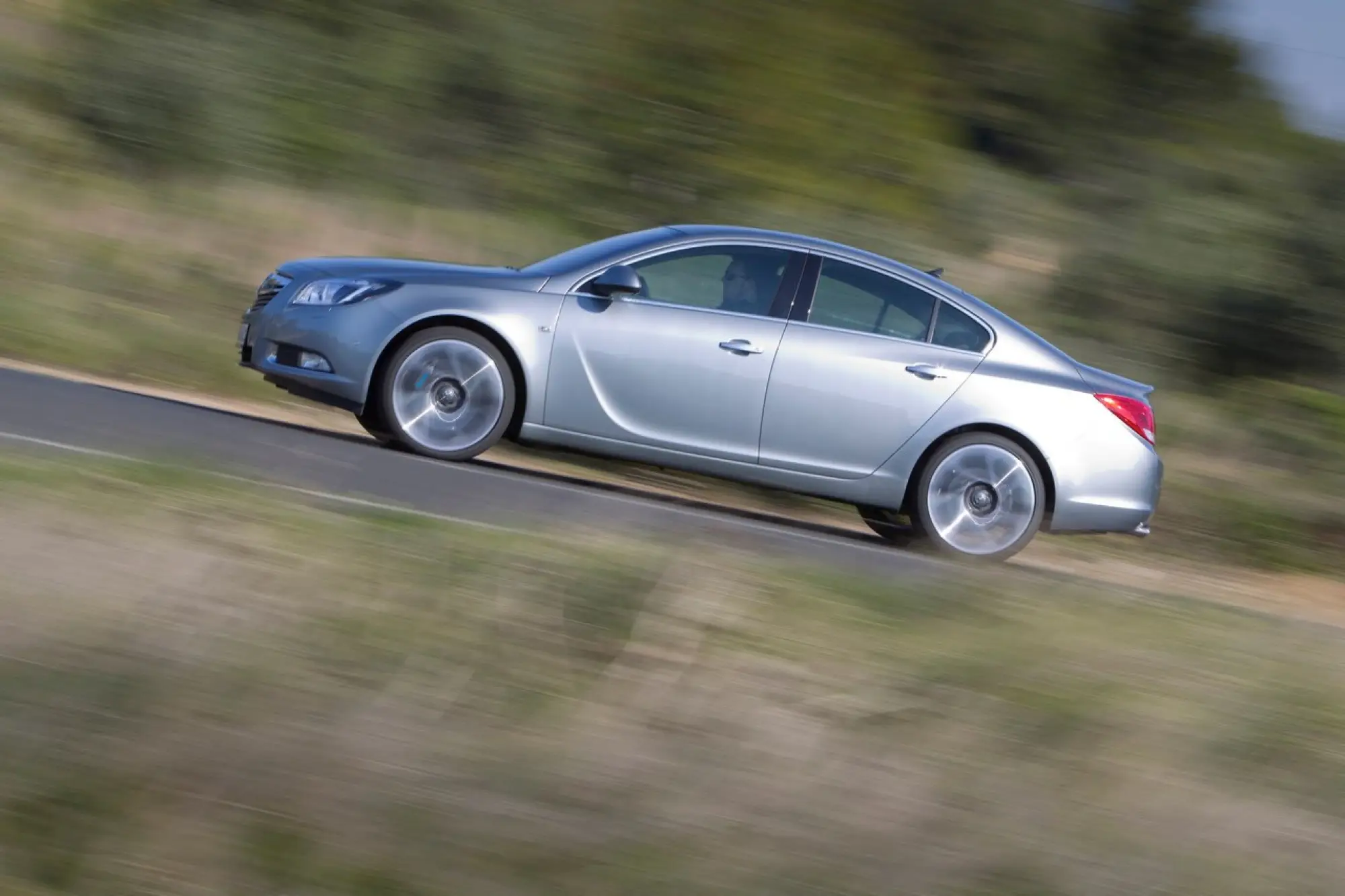 Opel Insignia BiTurbo - 24