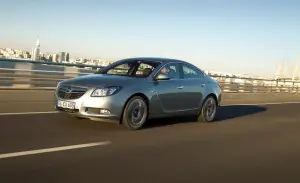 Opel Insignia BiTurbo - 32