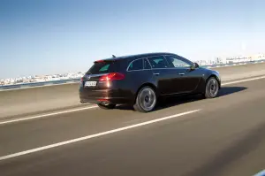 Opel Insignia BiTurbo - 35