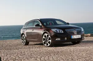 Opel Insignia BiTurbo - 41