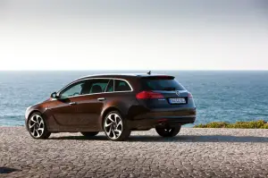 Opel Insignia BiTurbo - 43