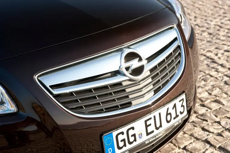 Opel Insignia BiTurbo - 49