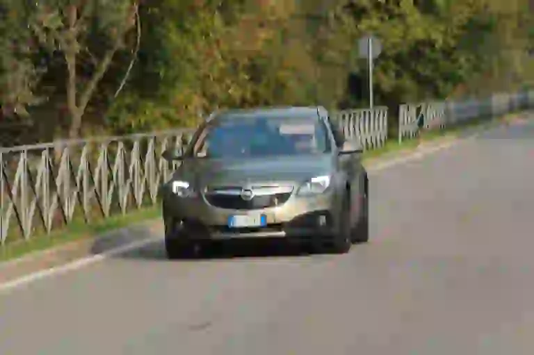 Opel Insignia Country Tourer: prova su strada - 5