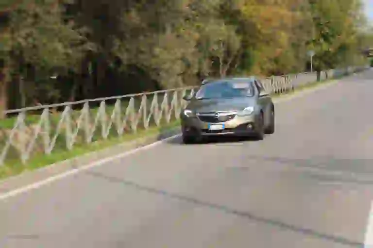 Opel Insignia Country Tourer: prova su strada - 7